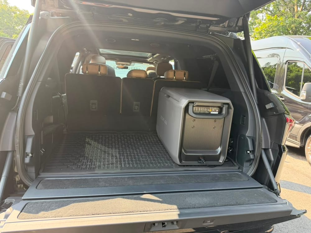 Lincoln Navigator SUV limo rear cargo area with third row folded